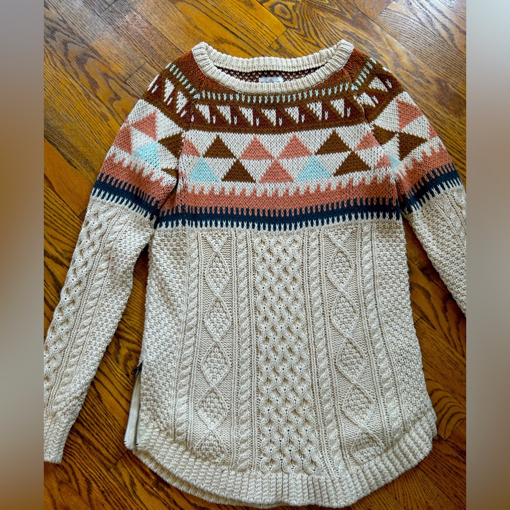 LL Bean 100% Cotton Cable Knit Sweater